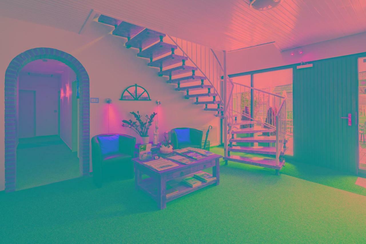 Hellmanns Hotel Bremers Bauerndiele Wiefelstede エクステリア 写真