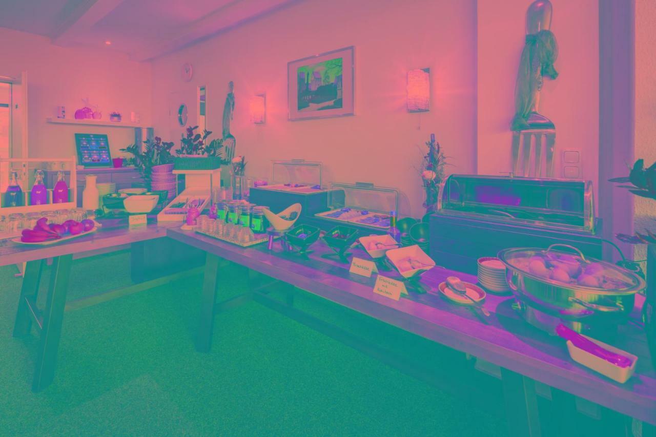 Hellmanns Hotel Bremers Bauerndiele Wiefelstede エクステリア 写真